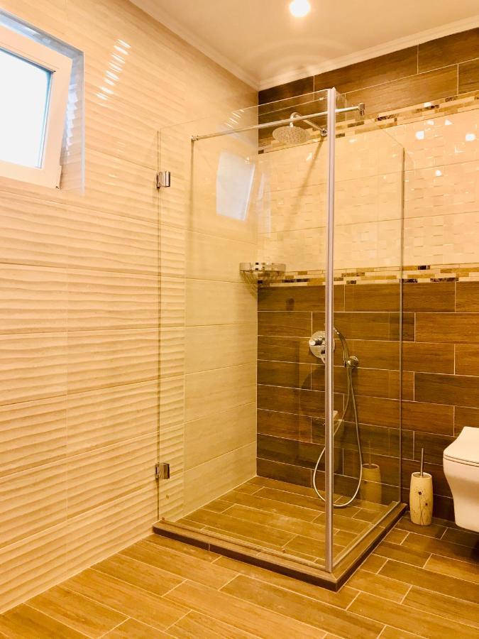 Luxury Nevena Apartment - Bogoridi Super Centre ブルガス エクステリア 写真