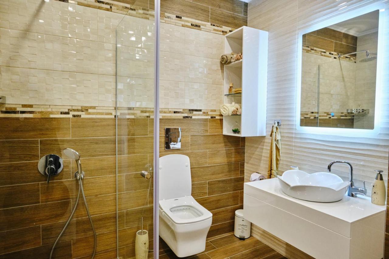 Luxury Nevena Apartment - Bogoridi Super Centre ブルガス エクステリア 写真