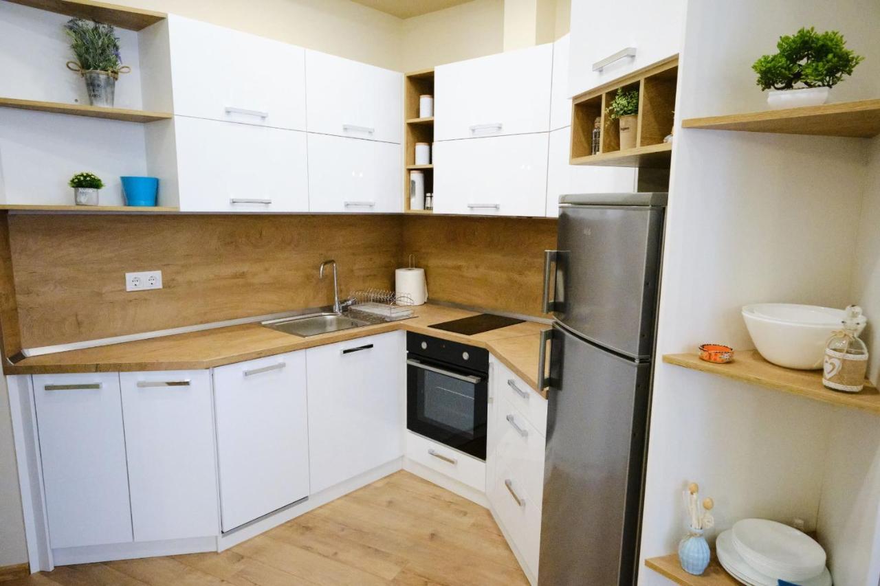 Luxury Nevena Apartment - Bogoridi Super Centre ブルガス エクステリア 写真